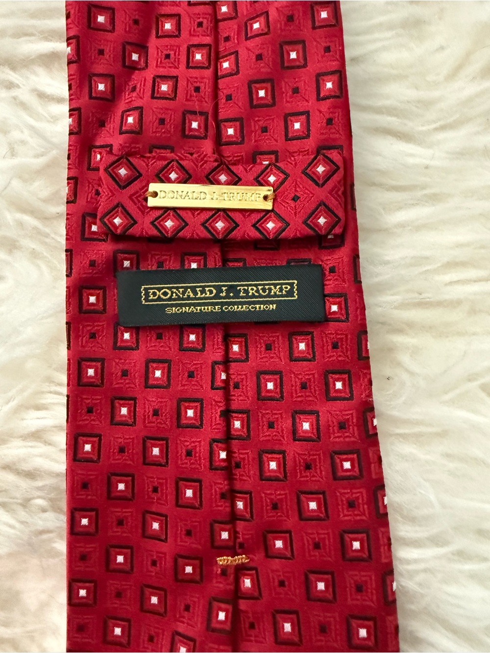Donald J. Trump Signature Collection Red Geometric Silk Tie